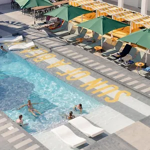 Ryans Lolas - Adults Only 4* San Antonio Abad