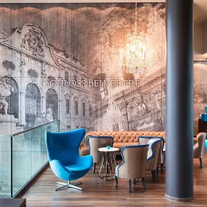 One Wien-hauptbahnhof 3* Viena